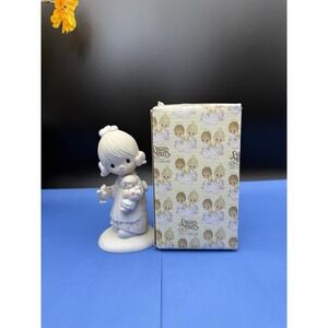 Precious Moments E-1373/G "Jesus is the Light" Girl With Candle -Mint w/Box,